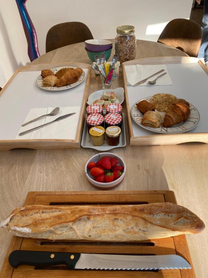 リル・シュル・ラ・ソルギュ Cote Court Bed & Breakfast エクステリア 写真