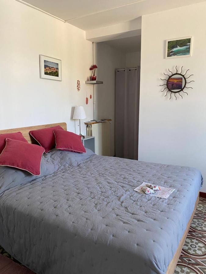 リル・シュル・ラ・ソルギュ Cote Court Bed & Breakfast エクステリア 写真