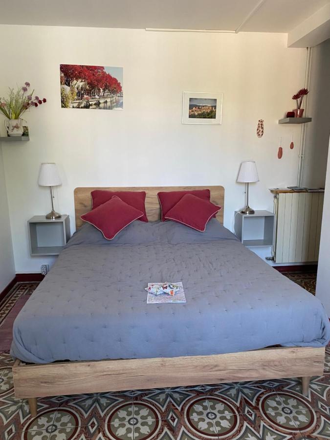 リル・シュル・ラ・ソルギュ Cote Court Bed & Breakfast エクステリア 写真